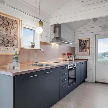 Three-Bedroom Holiday Home In Lokken Løkken